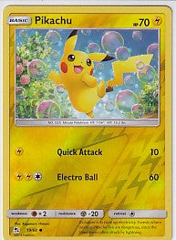 Pikachu Reverse Holo - Hidden Fates 19/68 Pokemon Card