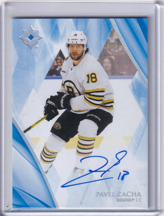 Pavel Zacha Ultimate Base Auto Card #29 2023-24 Upper Deck Ultimate Collection Boston Bruins
